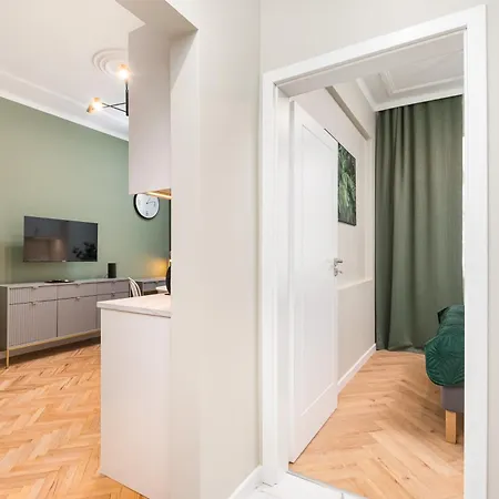 Aleje Jerozolimskie 42 By Homeprime * Варшава